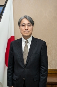 Amb_Igawahara