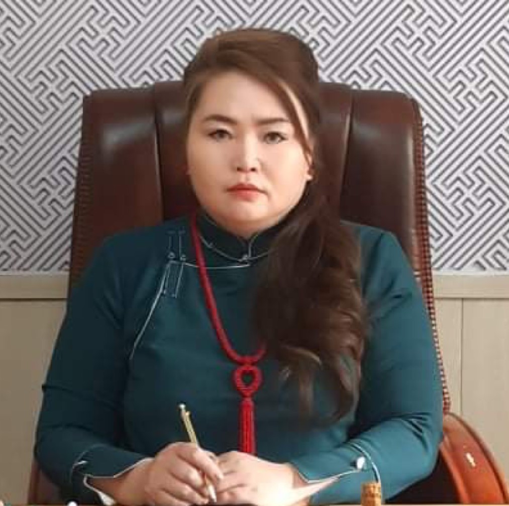 幼稚園増築計画ドルゴルスレン園長